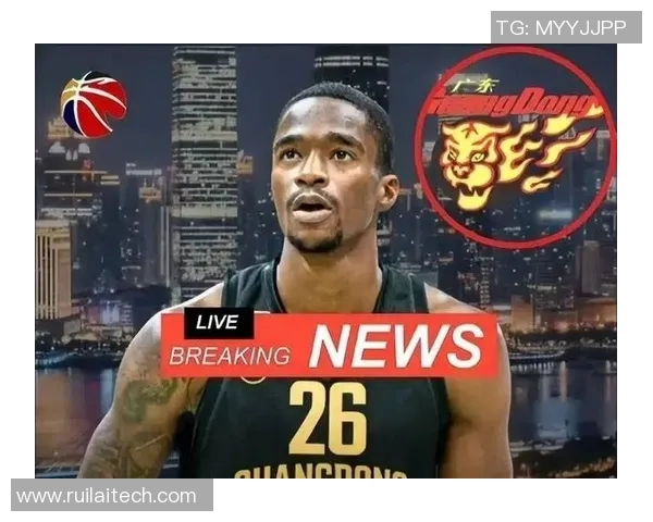 四冠中锋提前备战新赛季展现冠军风范与决心 四冠中锋提前备战新赛季展现冠军风范与决心